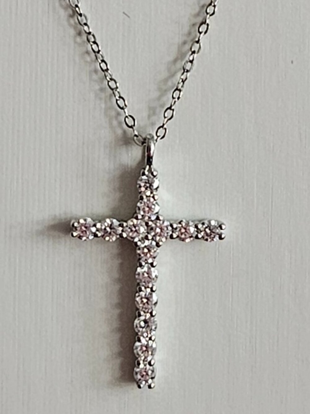 925 Silver 0.88CTW Moissanite Cross Necklace GRA